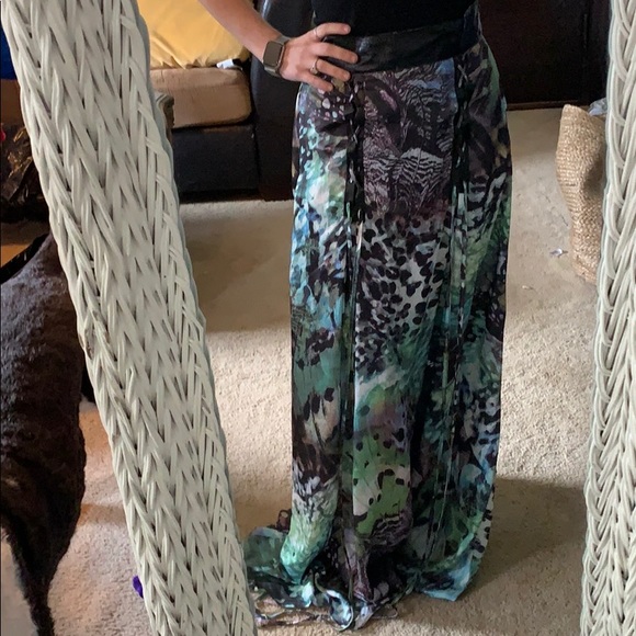 NWT: TOV jungle print maxi skirt - Picture 7 of 7